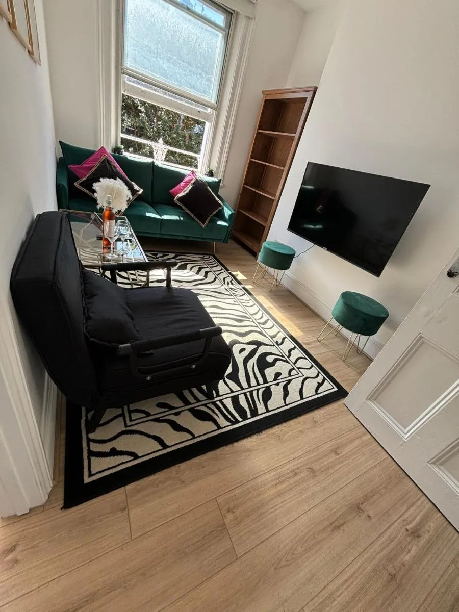Image 5 of London City Apartament