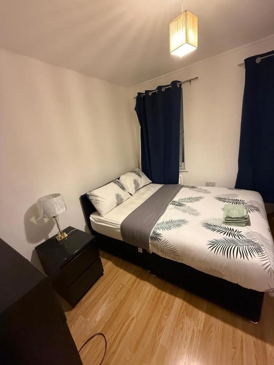 Image 4 of London City Apartment – Lynbrook Grove