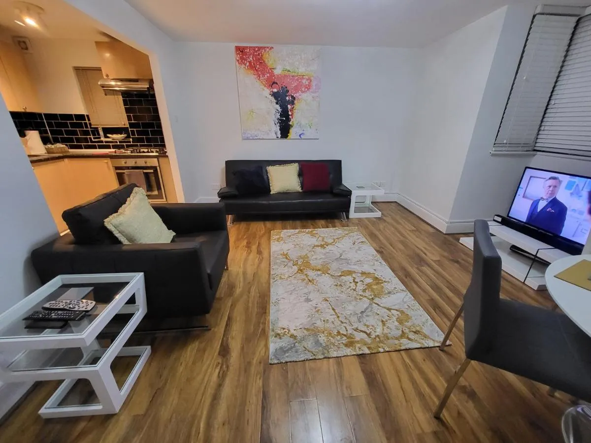 Image 5 of London City Modern Apartment, Woolwich