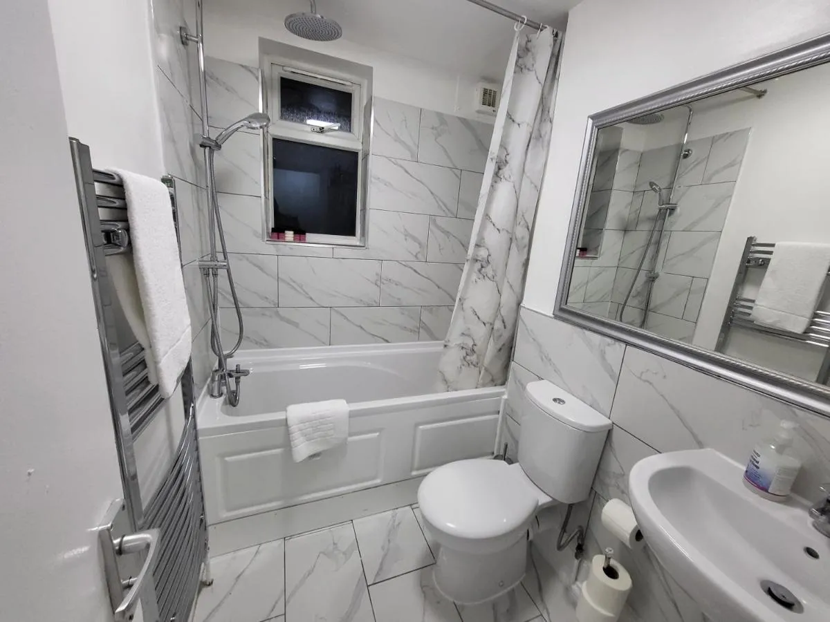 Image 3 of London City Modern Apartment, Woolwich