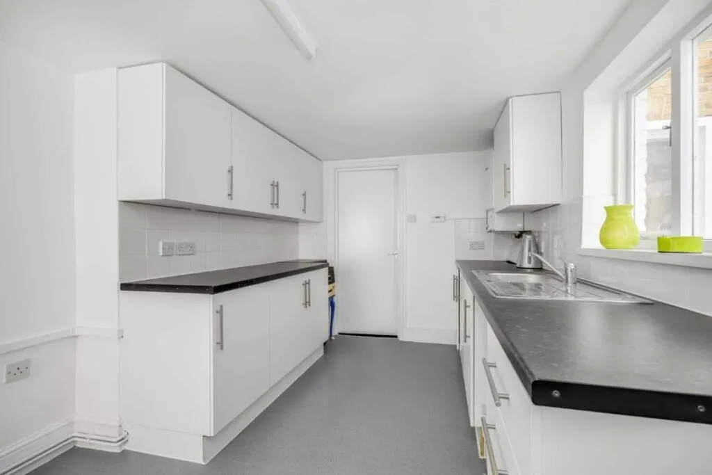 Image 3 of London Fulham – Entire House – 4 Bedrooms