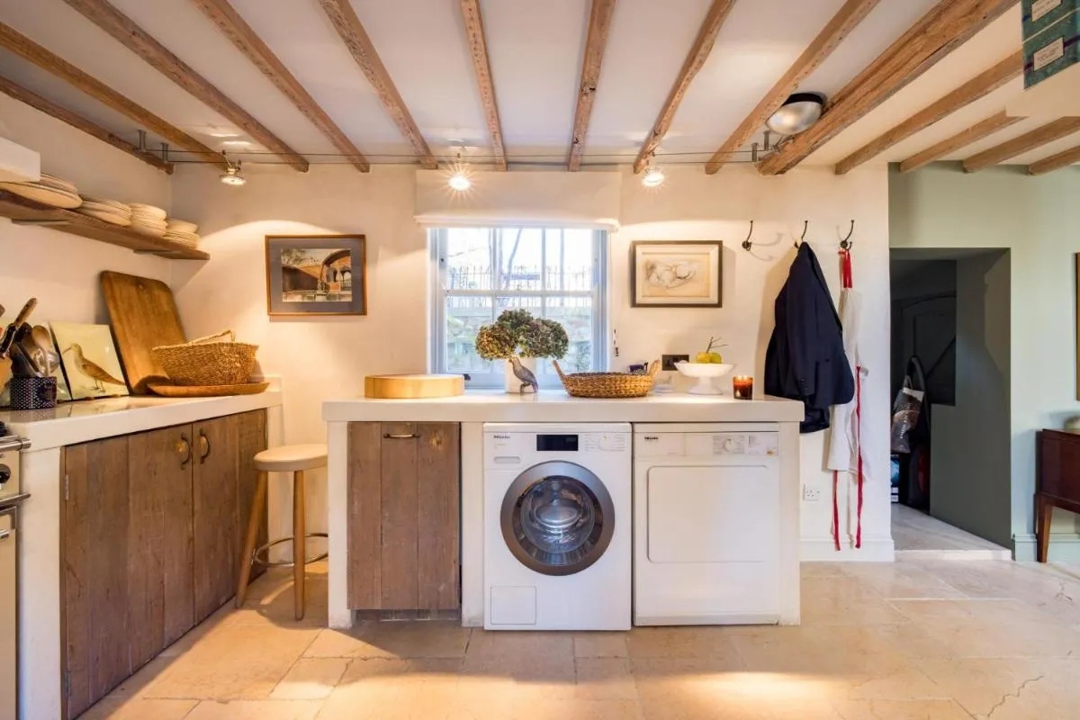 Image 3 of London Living – 3 Bedroom Home in Chelsea
