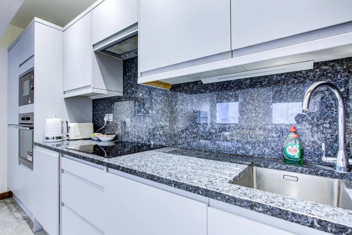 Image 3 of London Marylebone Apartment