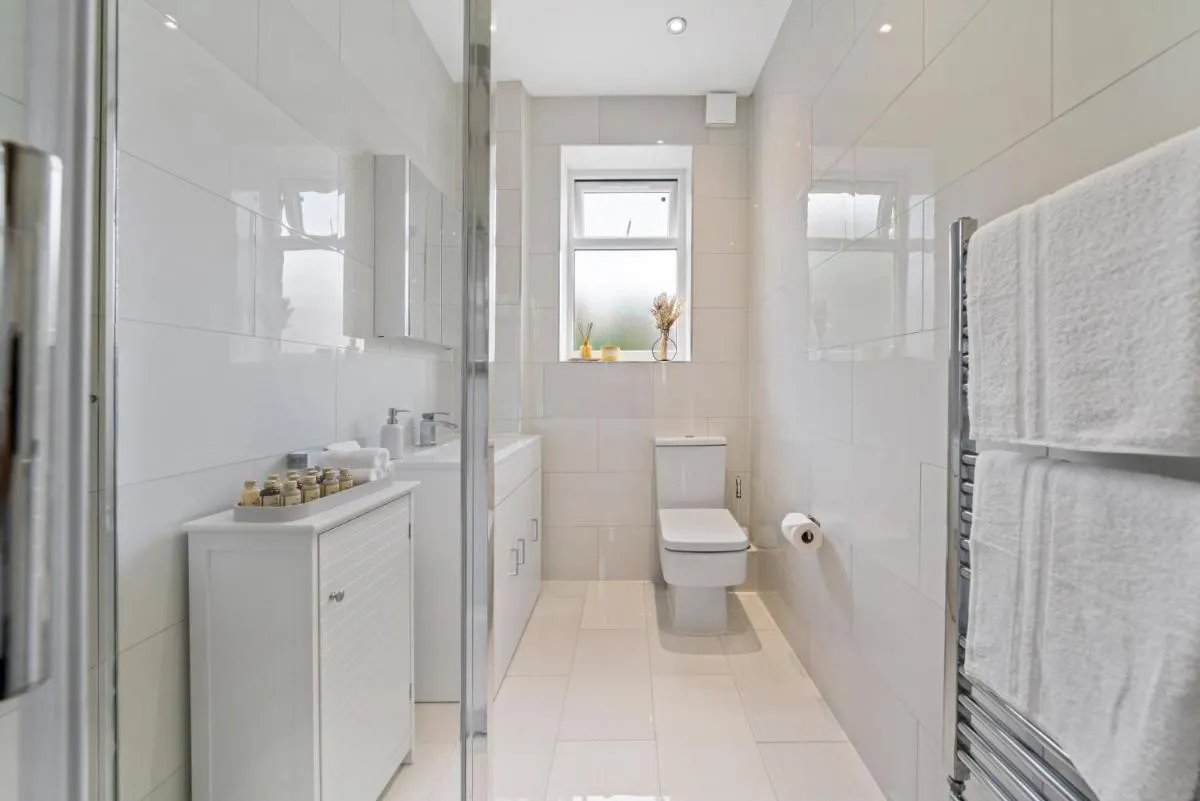 Image 3 of London Wembley Luxury Stay 2BR Apartment next to stadium with Free Parking
