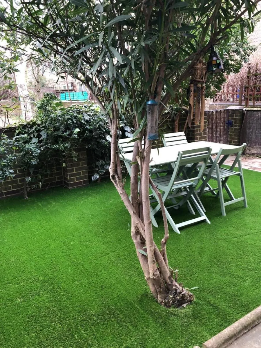 Image 4 of Lovely 2 Bedroom Apartment Near South Bank
