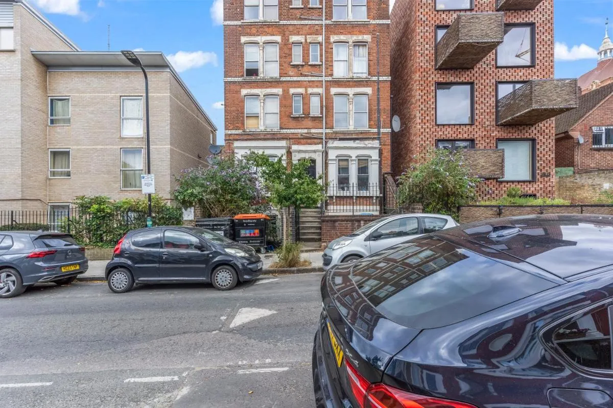 Image 5 of Lovely 2 Bedroom Flat, North LDN