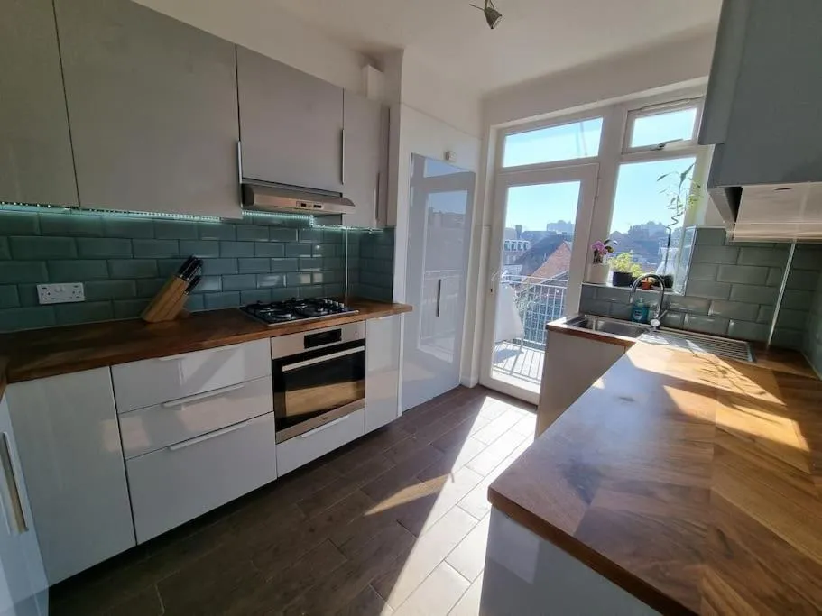 Image 4 of Lovely 2 bedroom flat in North West London