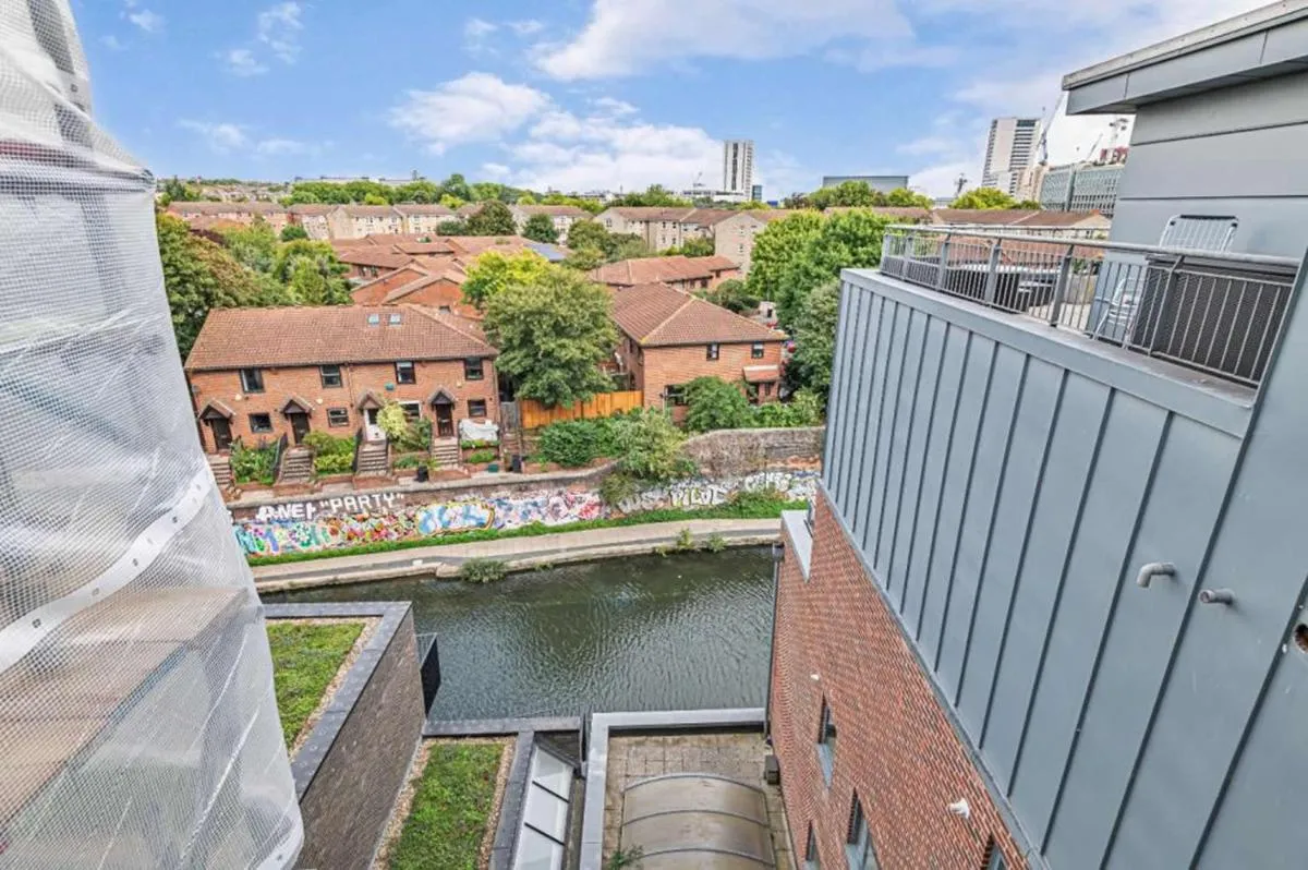Image 5 of Lovely Central London Apartment