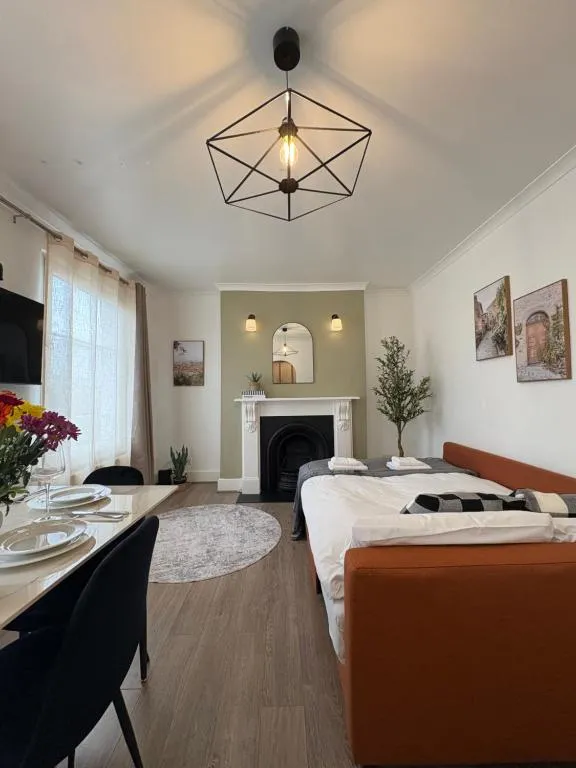 Lovely Flat by Emirates – 5 mins to Kings Cross St Pancras