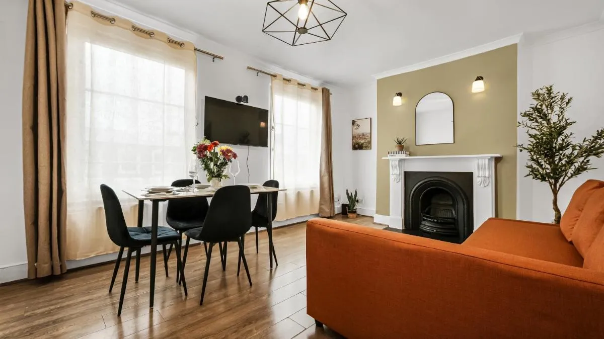 Image 5 of Lovely Flat by Emirates – 5 mins to Kings Cross St Pancras