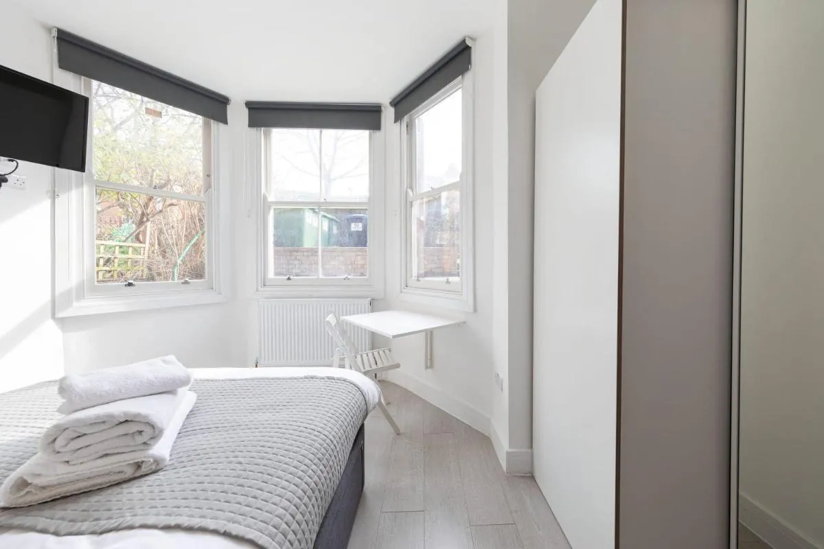 Image 4 of Lovely Private Room and Shower At Anson Hotel