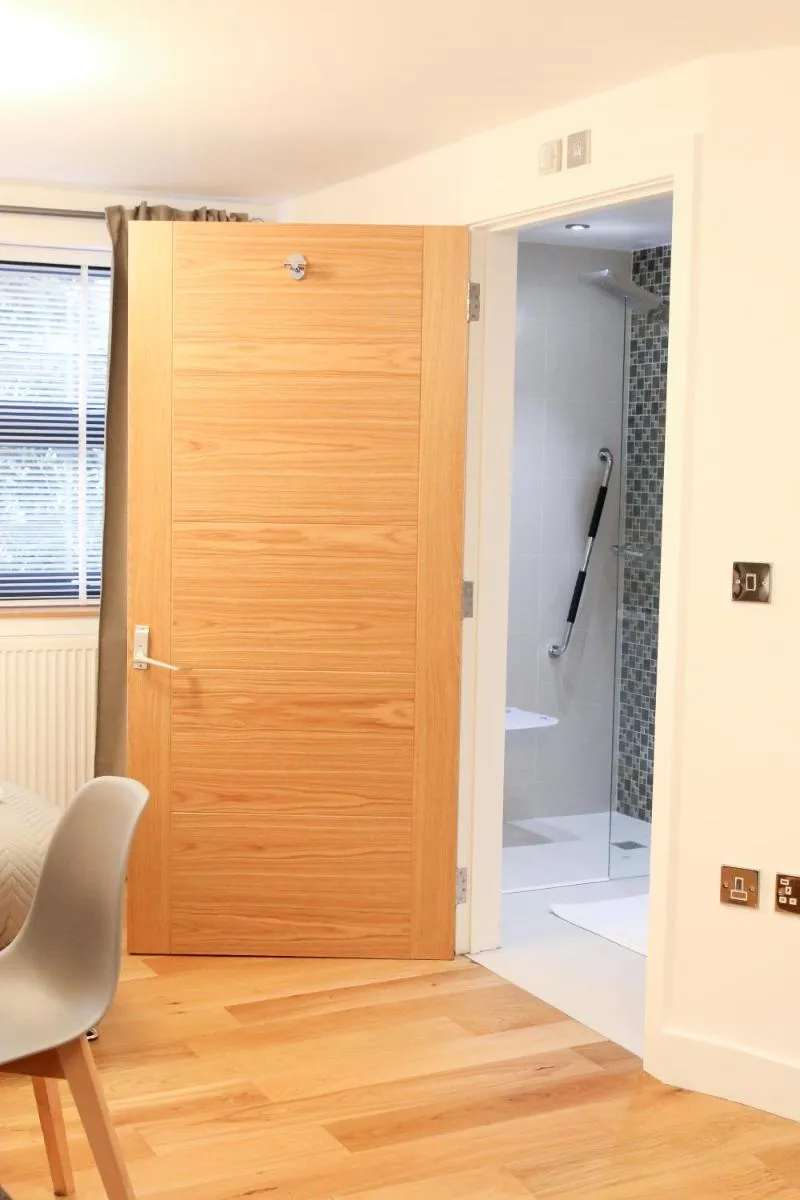 Image 5 of Lovely Studio Apartment with access for Wheel-chairs in Sydenham