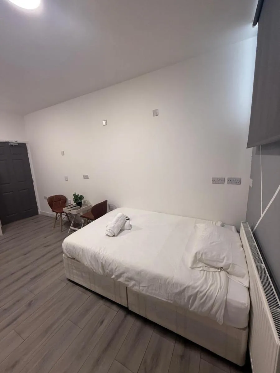 Image 5 of Lovely Studio Flat in Edgware HA8