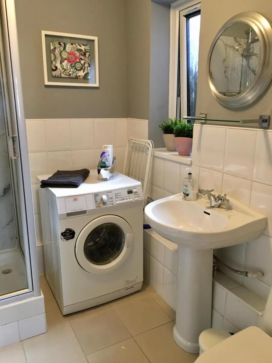 Image 4 of Lovely Studio Room in the heart of Kingston upon Thames