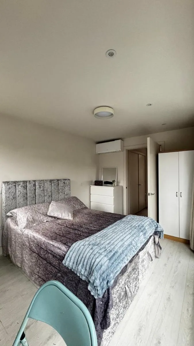 Image 4 of Lovely and modern room in London City