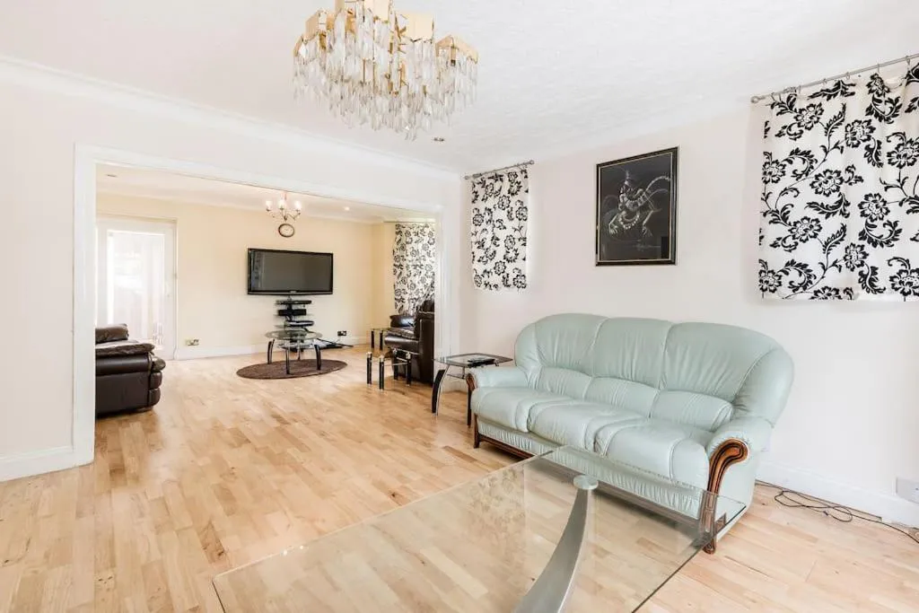 Image 5 of Lovely detached house