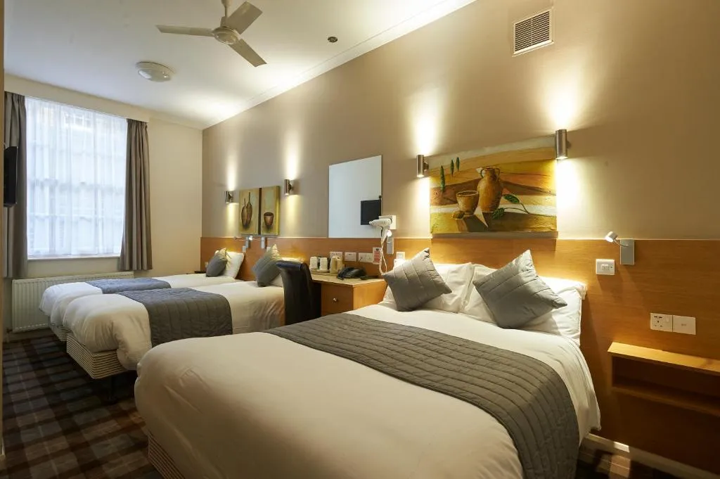 Image 1 of Luna And Simone Hotel