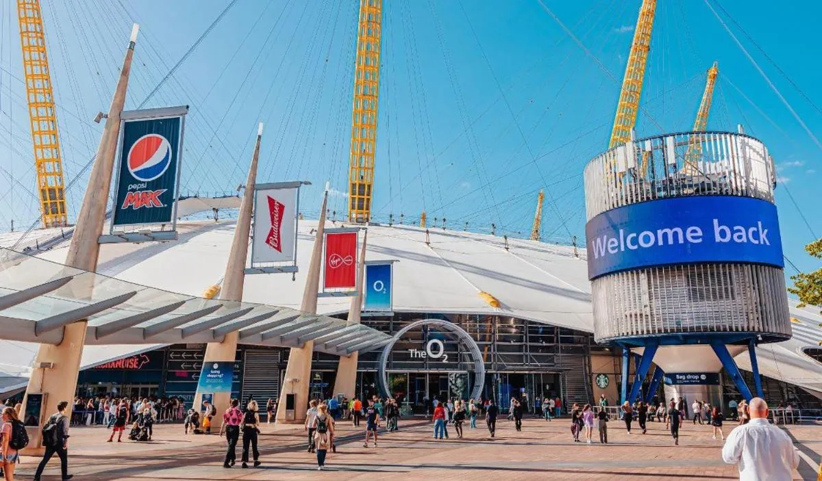 Image 3 of LushPen – O2 Arena Apartment