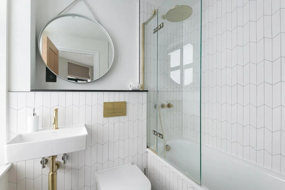 Image 3 of Luxe 2 bed – 20 minutes from Central London