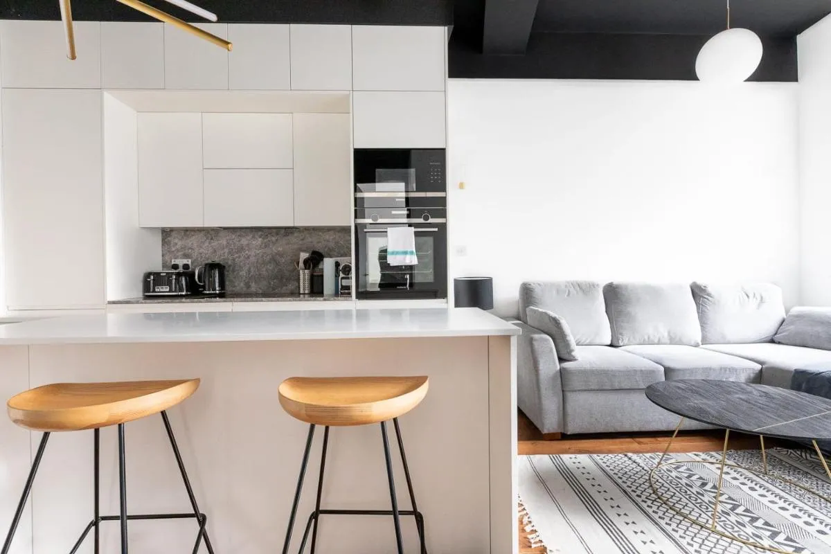 Image 4 of Luxury 1 Bed Apartment Covent Garden Holborn