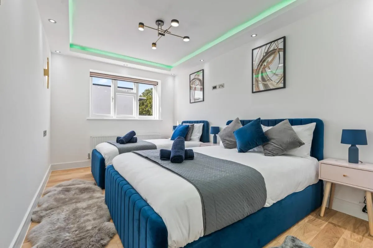 Image 2 of Luxury 2BR flat at Waterloo near London Eye and Big Ben