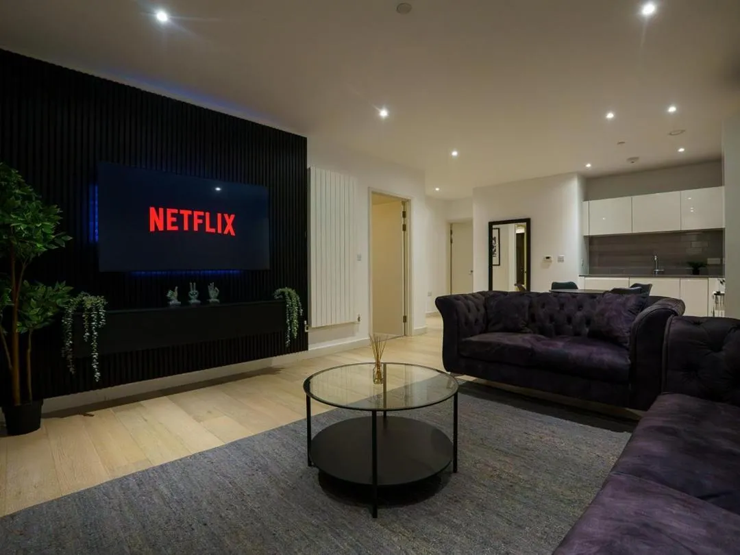 Image 5 of Luxury 2-Bedroom Near Excel London