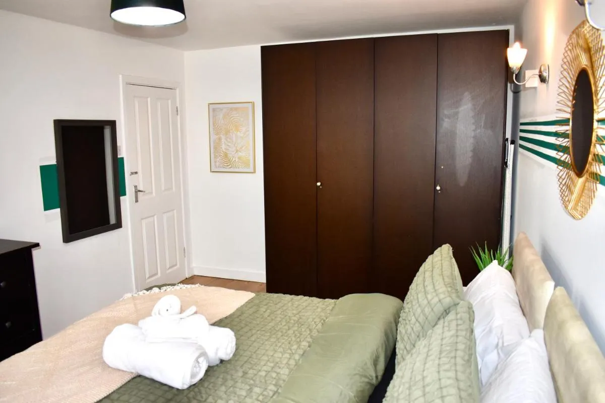 Image 5 of Luxury 2 Bedroom Apartment, Parking, Few Minutes Walk from Wembley Stadium