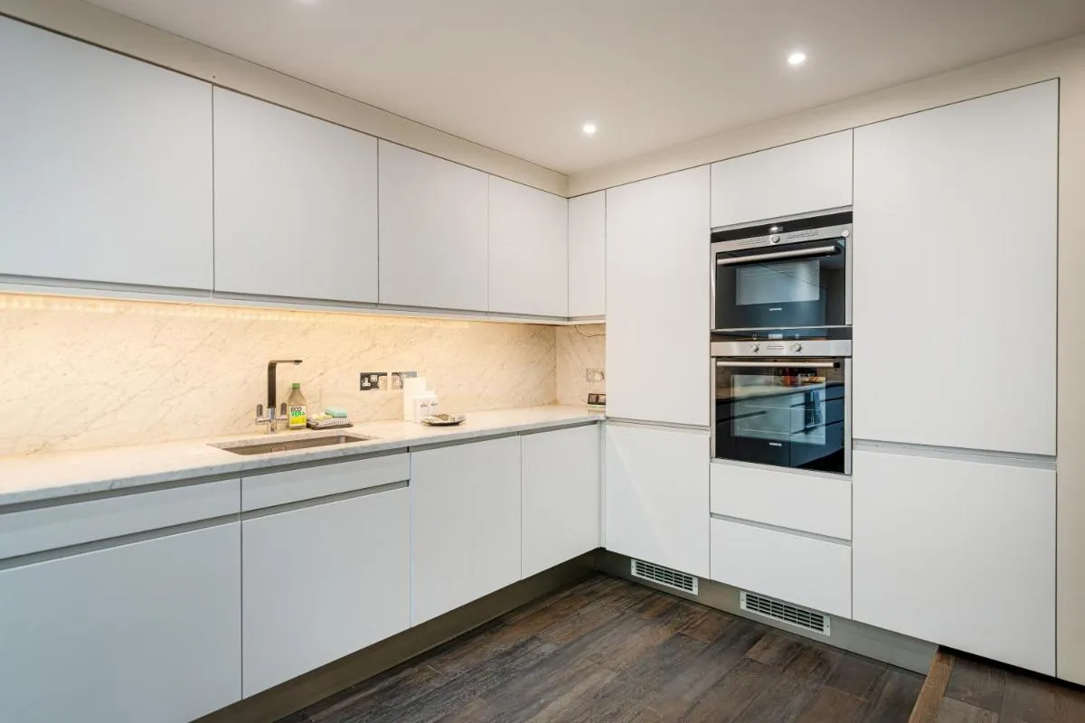 Image 3 of Luxury 3BR Home in Belgravia, Near Victoria