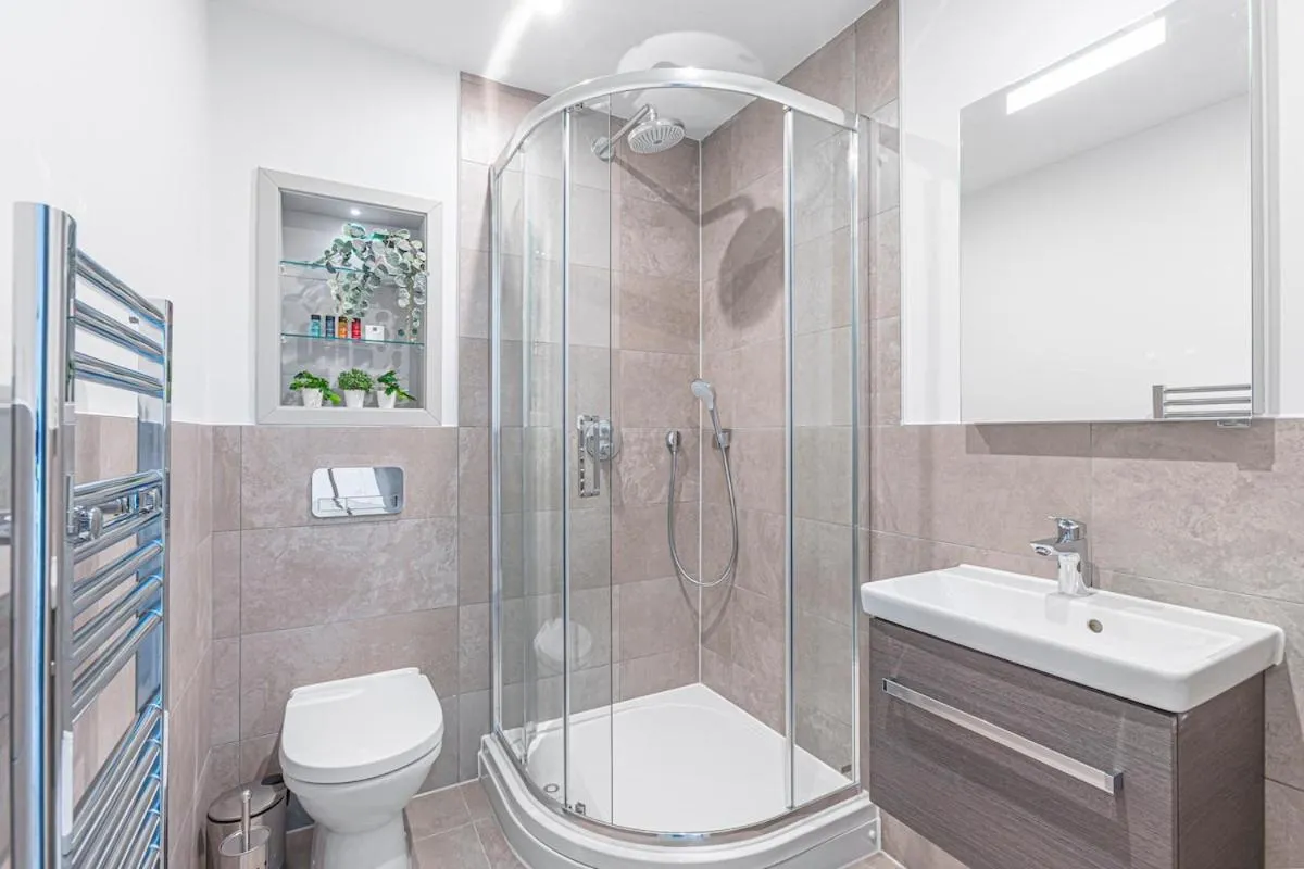 Image 3 of Luxury Apartment by Wembley Stadium