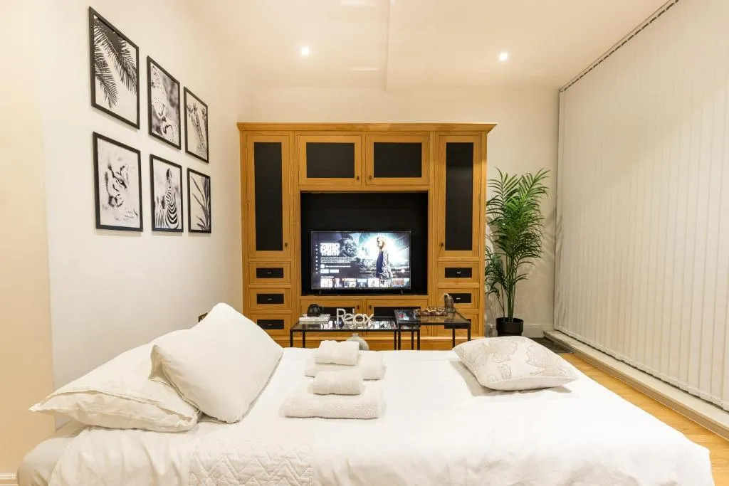 Luxury Apartment in Central London Near Big Ben, Buckingham Palace and London Eye