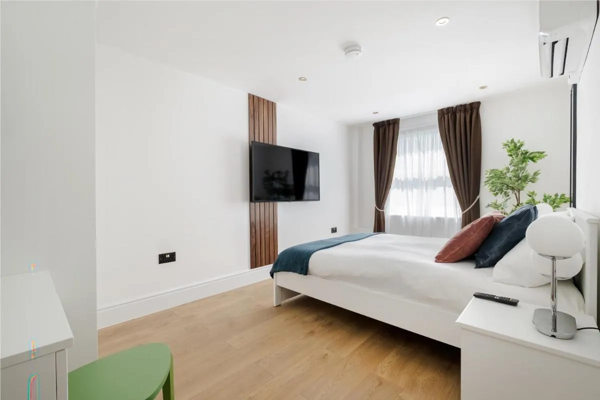 Image 5 of Luxury Apartment in Marylebone