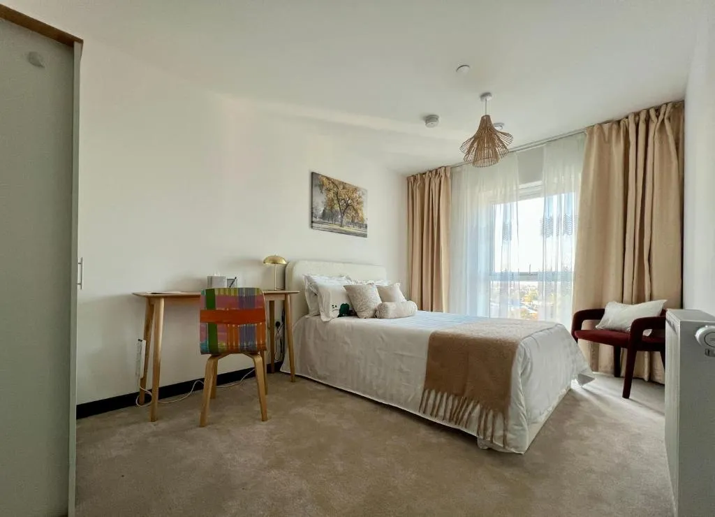 Image 1 of Luxury Double Bed En-Suite in London