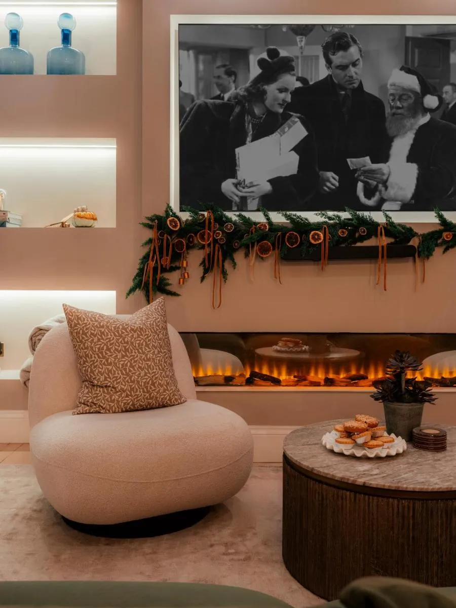 Image 4 of Luxury Fulham Townhouse with a Bar & Games Room