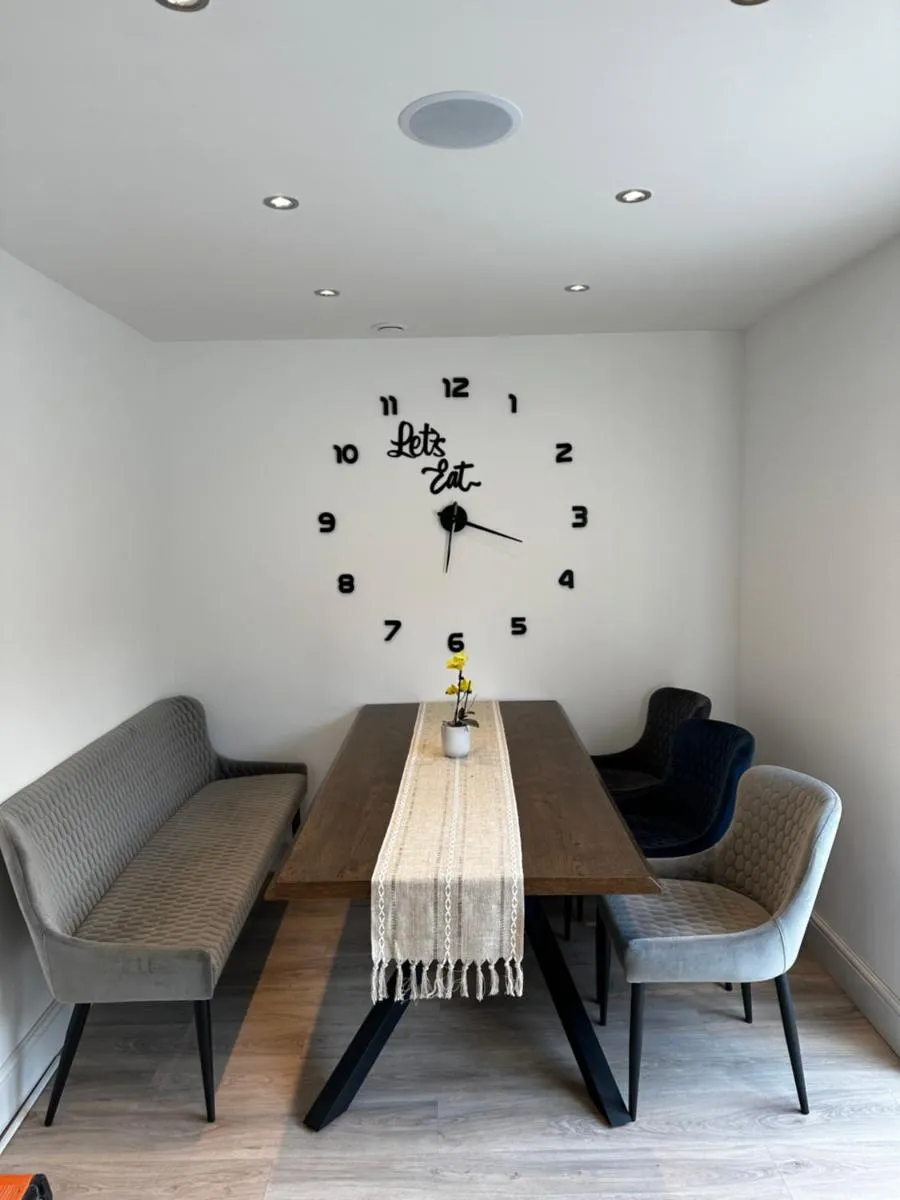 Image 4 of Luxury West London 3BR House, Cul De Sac