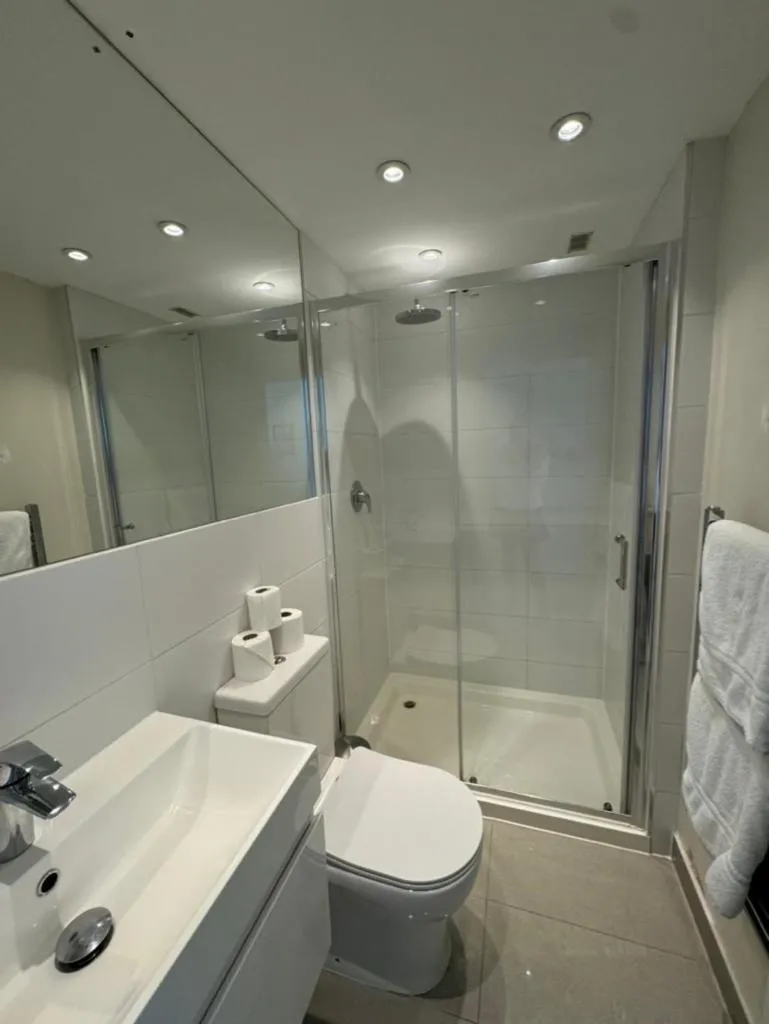 Image 5 of Luxury mezzanine apartment in Kensington / Earls Court Garden Square