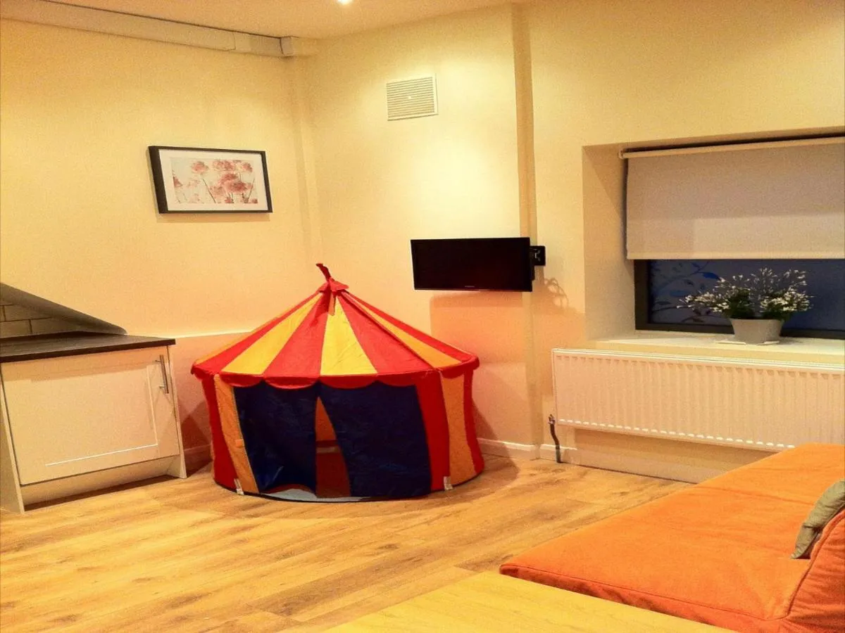 Image 3 of Lyall Apartment Hotel