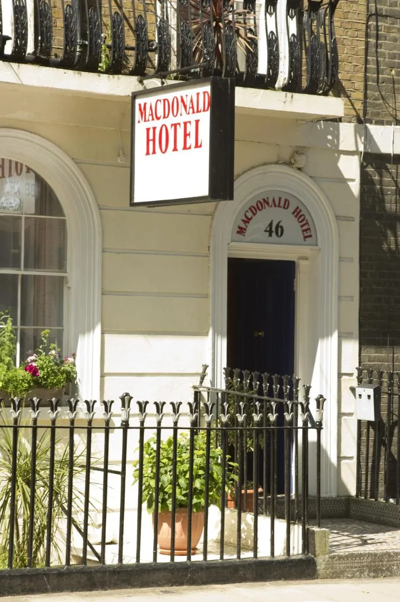 Image 4 of Macdonald Hotel