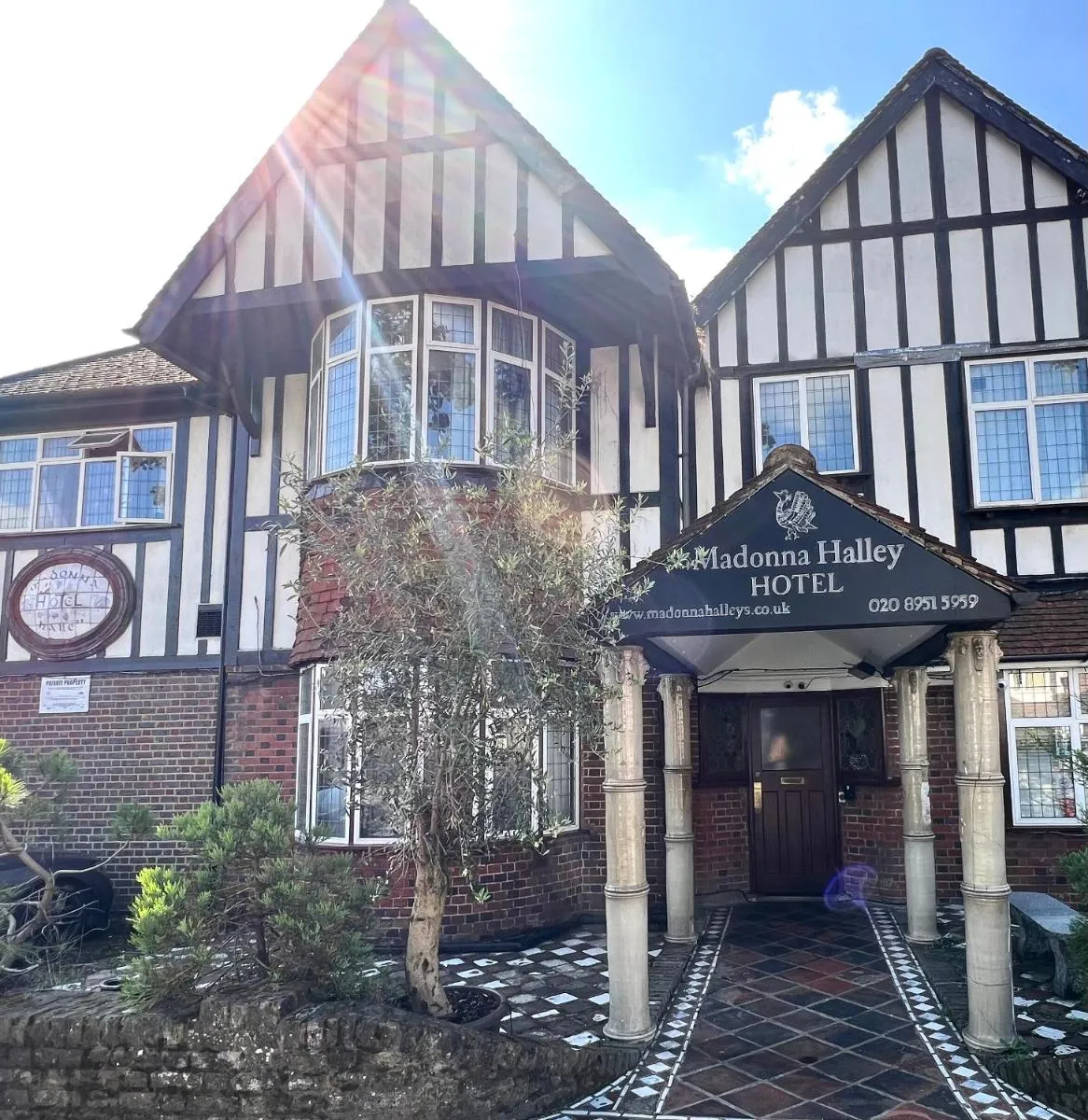 Image 4 of Madonna Halley Hotel