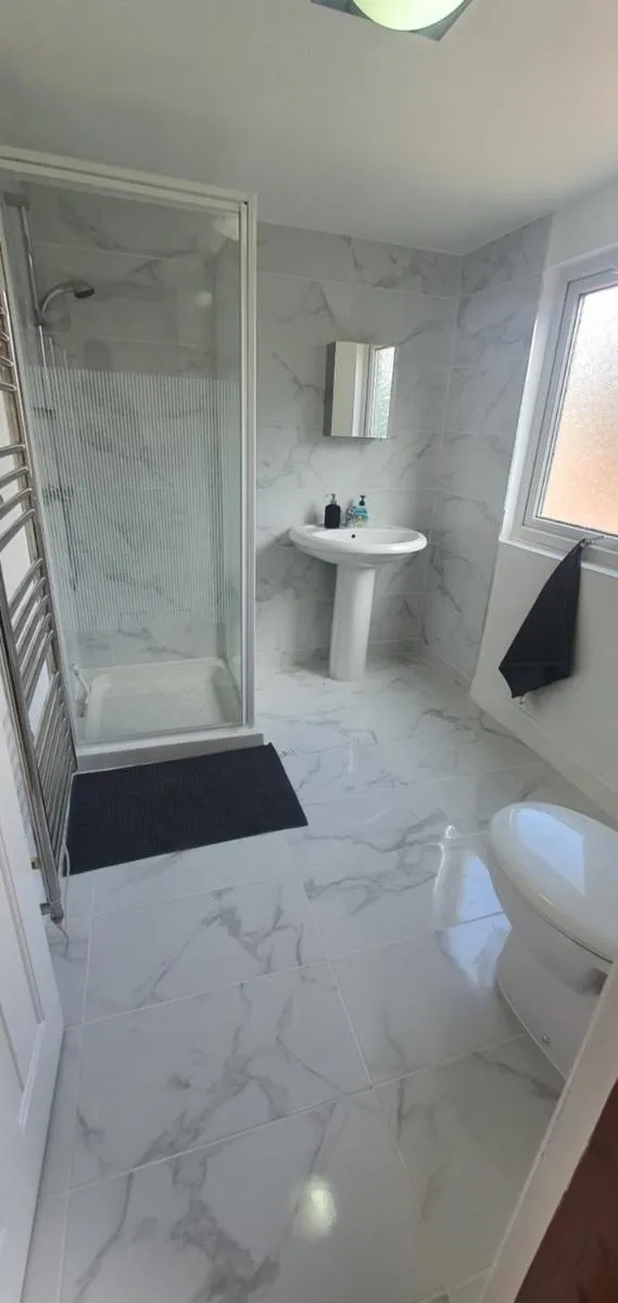 Image 3 of Marahomes