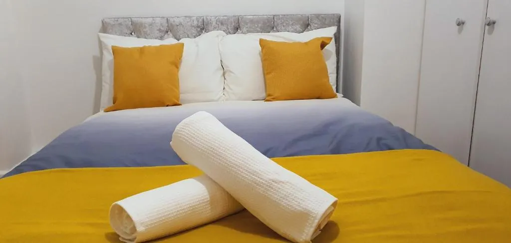 Image 1 of Marahomes