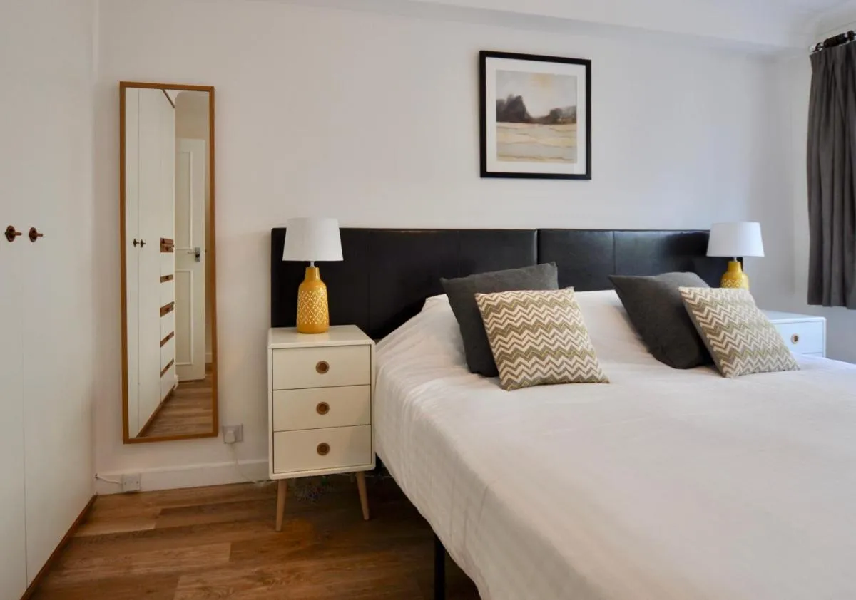 Image 4 of Marlyn Lodge – City of London