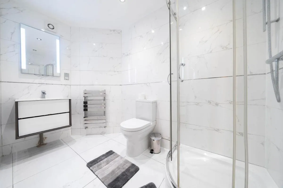 Image 3 of Marylebone 4 Bedroom Apartment