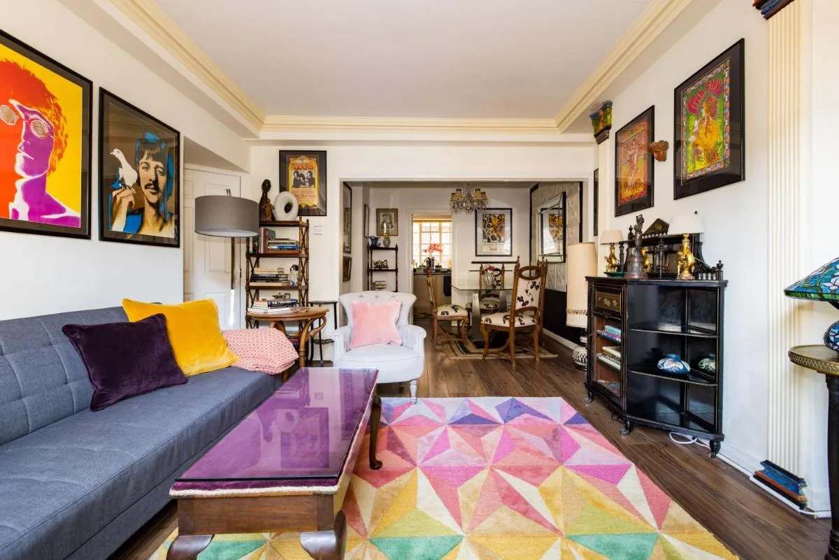 Image 5 of Mayfair 3-Bed 5-Guest Berkeley Square 1729 House