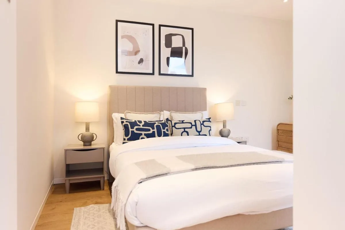 Image 5 of Mill Hill Mews Home with Garden