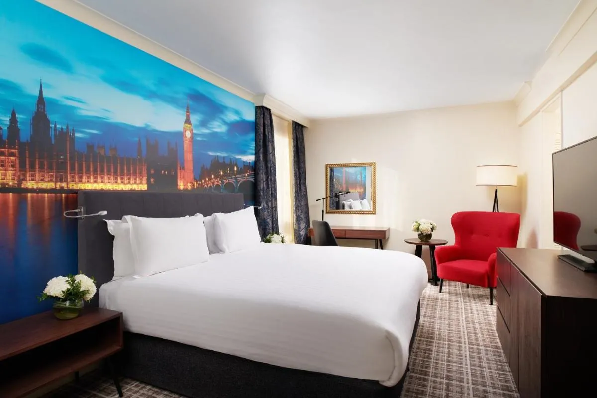 Image 4 of Millennium Hotel and Conference Centre Gloucester London