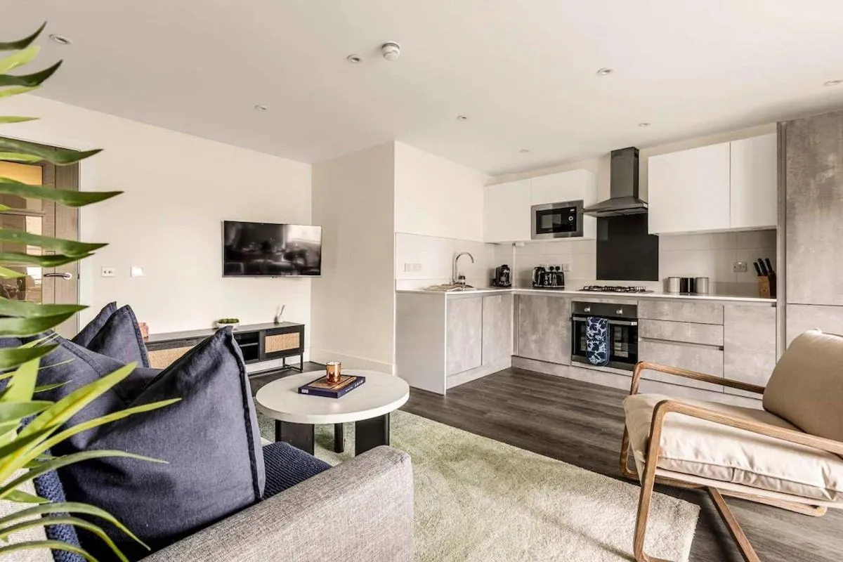 Image 5 of Modern 1BR Flat