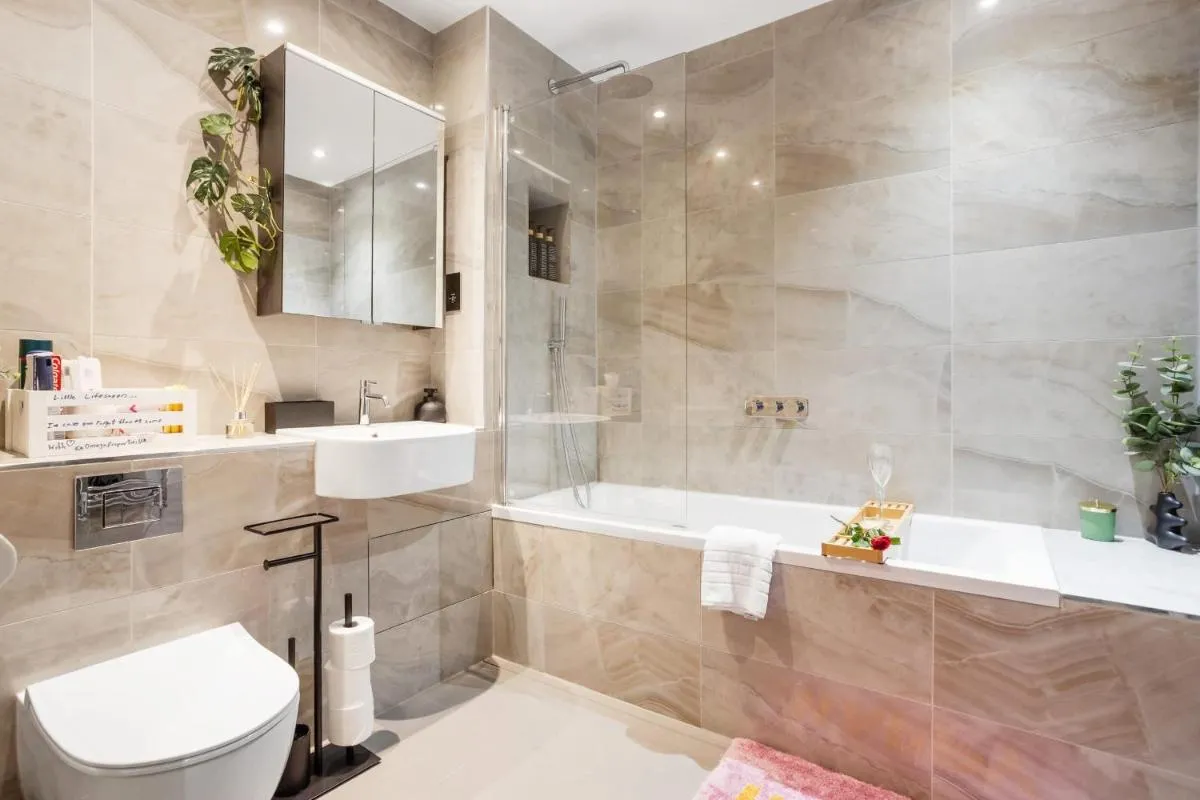 Image 3 of Modern 1-Bedroom Flat near Hendon Central