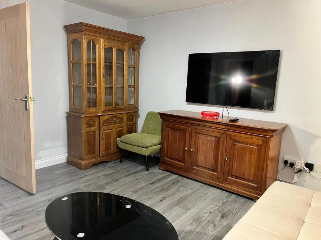Image 3 of Modern 1 Bedroom Flat in East London