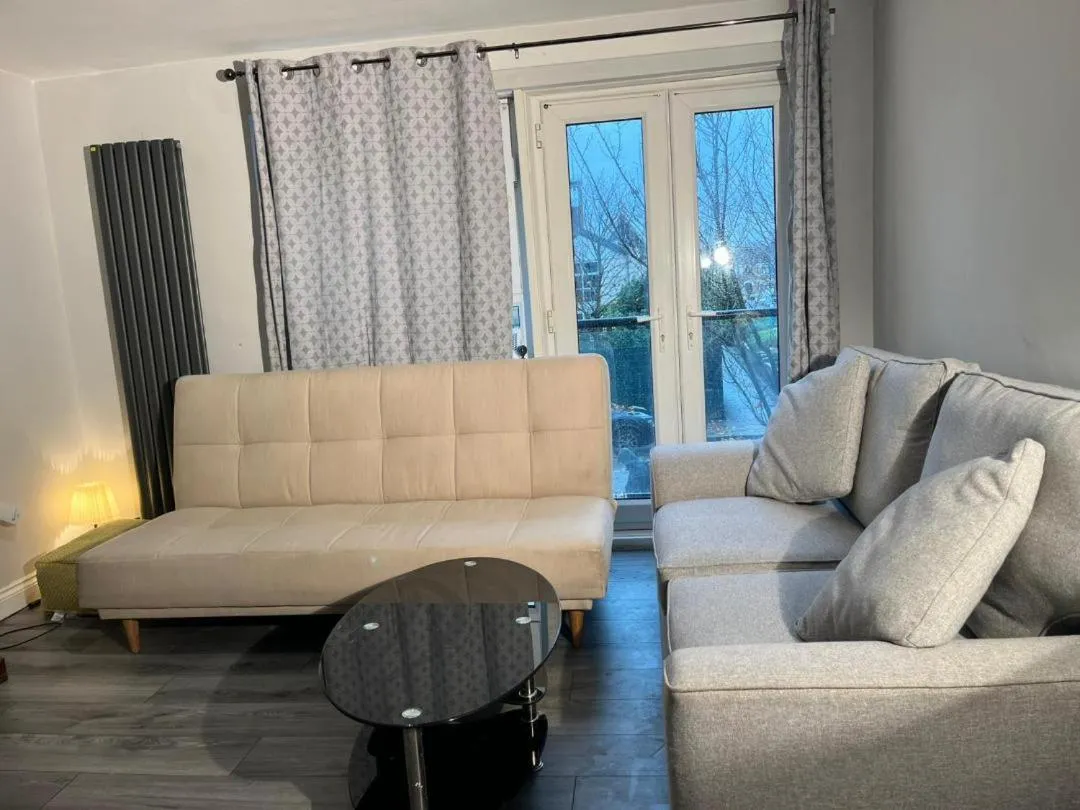 Image 4 of Modern 1 Bedroom Flat in East London
