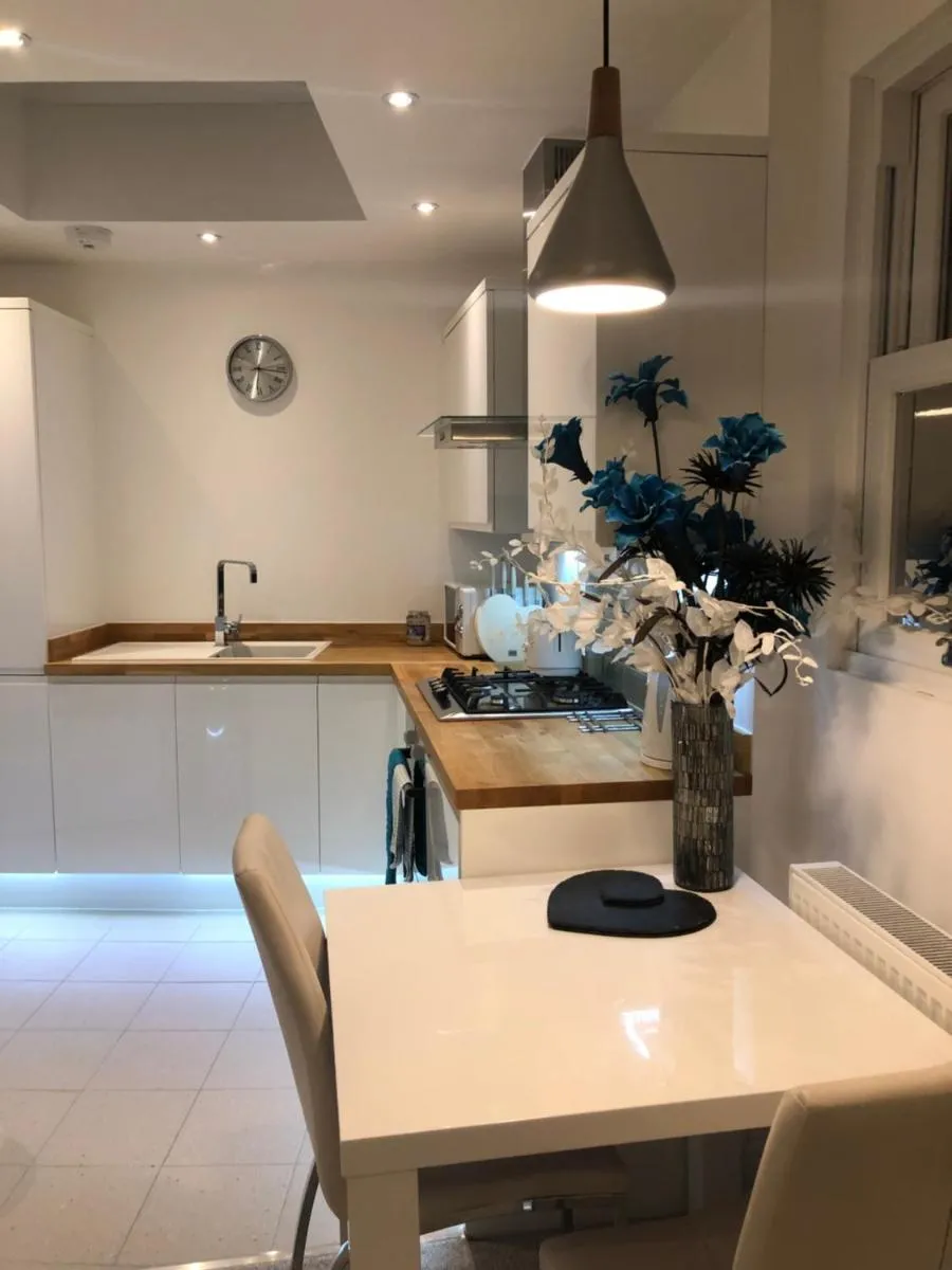 Image 4 of Modern 1 bed Blackheath Apartment